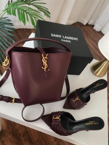 طقم سان لوران