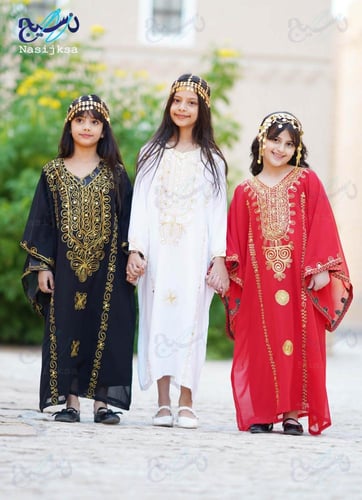 ثوب نشل اطفال ابيض