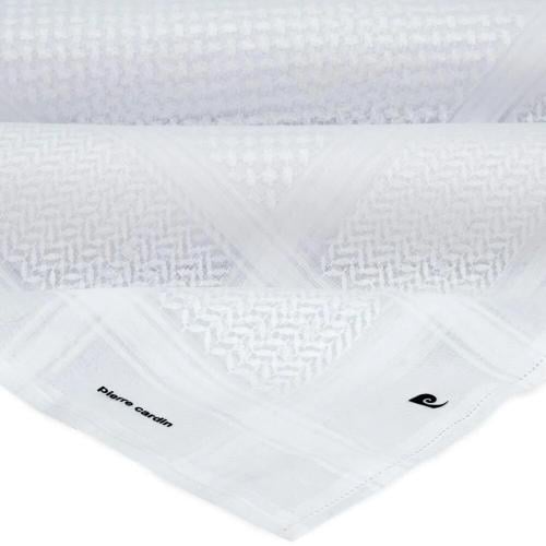 شماغ بير كاردان ابيض 2025