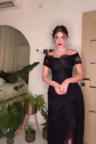 فستان دانتيل اسود انيق
