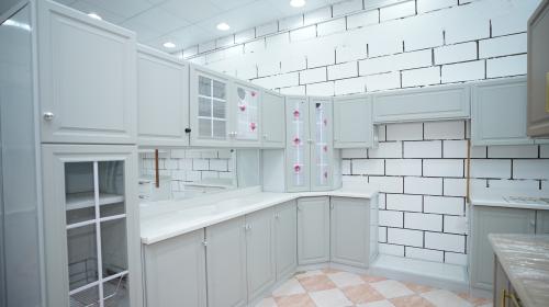 Adjustable 6-meter sheet metal kitchen