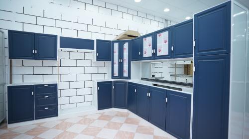 Adjustable 6-meter sheet metal kitchen