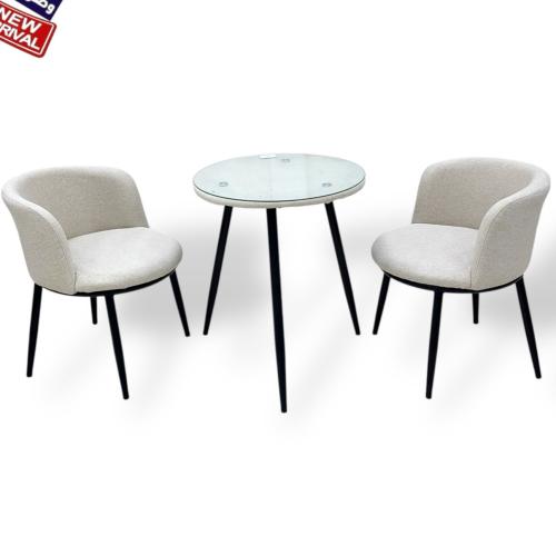 طقم كرسيين قماش طاولة سطح زجاج بتصميم مميز
