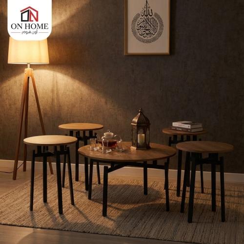 طقم طاولات دائرية 1 + 4 حديث وعصري باللون الخشبي