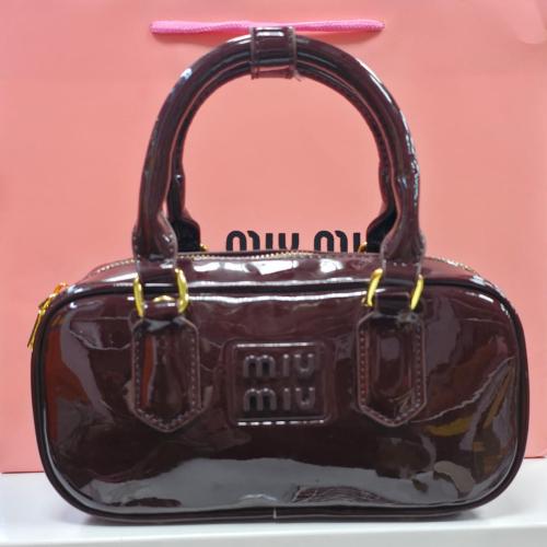 حقيبة نسائية ميو ميو (Miu Miu) اركادي ماستر كوالتي