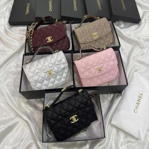 Chanel bag CHANEL women's hand - luxurious elegance with a sophisticated design master quality