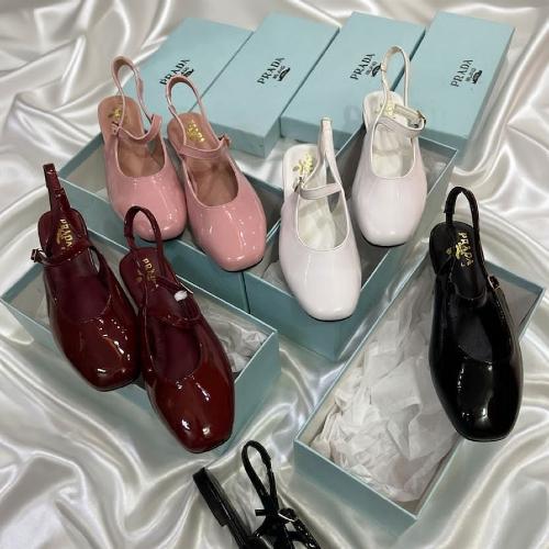 حذاء سليبر برادا PRADA نسائي فاخر بتصميم كلاسيكي م...