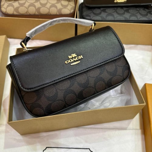 حقيبة يد أنيقة بنقشة الشعار من Coach ماستر كوالتي