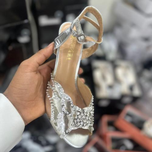 كعب اكوازورا AQUAZZURA الأنيق ماستر كوالتي
