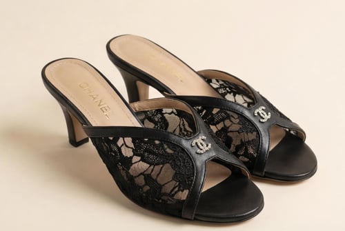 كعب Chanel نسائي شبك مزخرفأناقة خالدة بتصميم عصري...