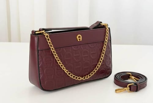 حقيبة اجنر النسائية – تصميم أنيق بلمسة فاخرة . ماس...