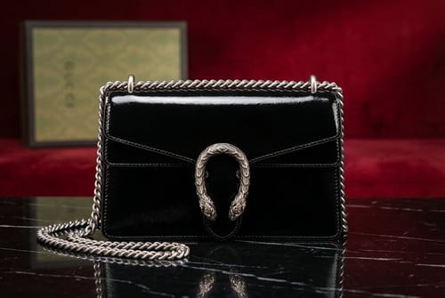 حقيبة جوتشي ديونيسوس (Gucci Dionysus) وسط . ماستر...