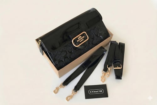 حقيبة كوتش COACH تابي جلدية فاخرة – بتصميم أنيق وع...