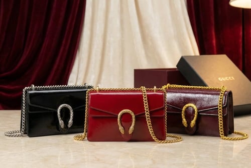 حقيبة جوتشي ديونيسوس (Gucci Dionysus) وسط . ماستر...