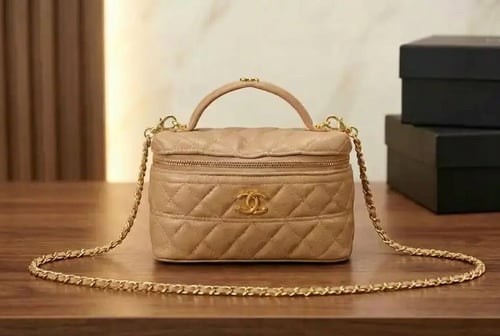 حقيبة شانيل CHANEL يد نسائية – أناقة فاخرة بتصميم...