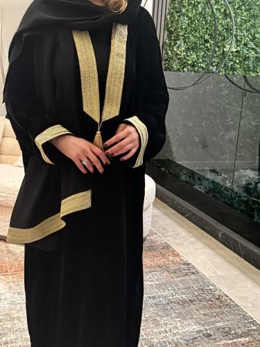 Royal Velvet Bisht