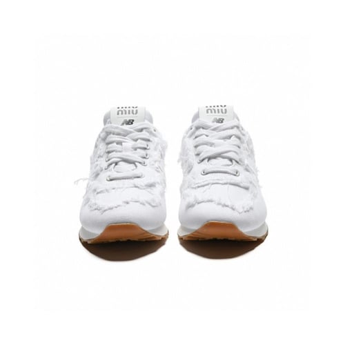 NB574 Miu Miu