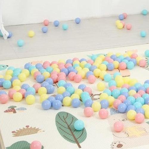 كرات بلاستيكية ملونة 100 قطعة