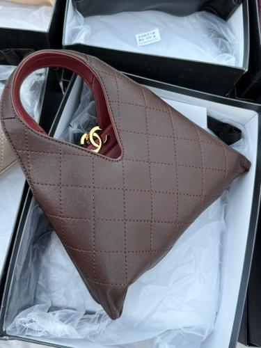 شنطه شانيل CHANEL