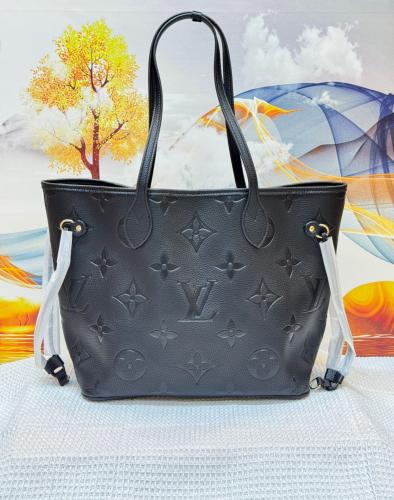 حقائب جامعي لويس فيتون Louis Vuitton