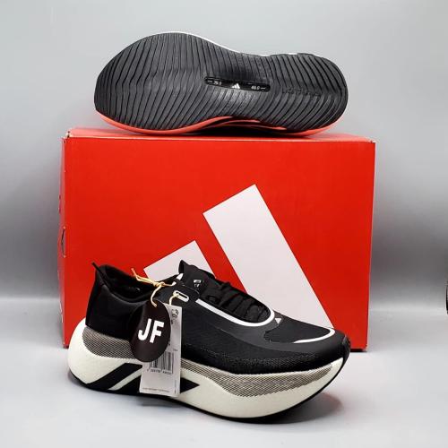 نسائي الاديداس Adidas. الهايبر بوس