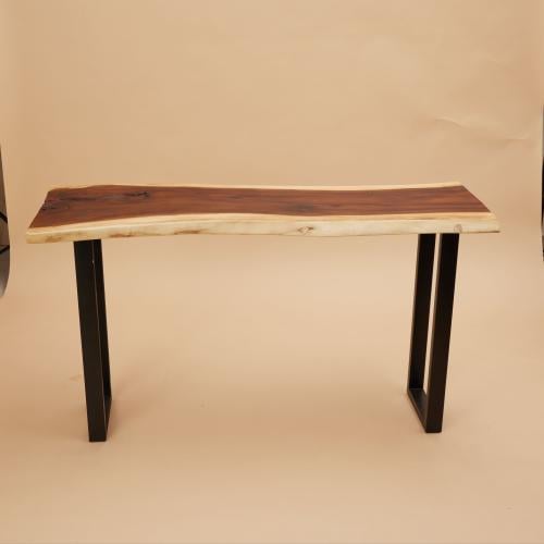 كونسول خشب بتصميم أنيق