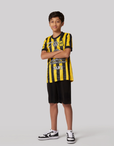 طقم الاتحاد الاساسي الجديد 2026