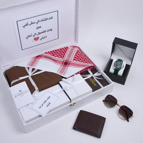 طقم بكس رجالي من ماركه جفنشي