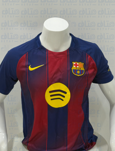 برشلونة 25-26 الطقم الاساسي