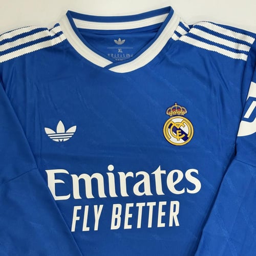 ريال مدريد 25-26 الطقم الاحتياطي [ شتوي ]