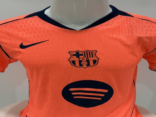 برشلونة 25-26 الطقم الثاني