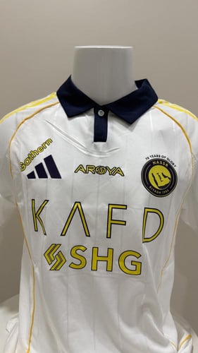 النصر 25-26 الطقم الثالث