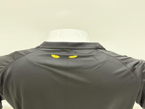 سندرلاند 25-26 الطقم الثالث