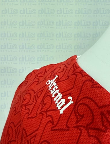 ارسنال 25-26 الطقم الاساسي