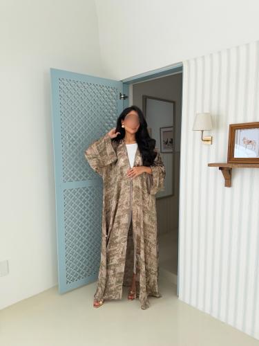 Earthy Glow abaya