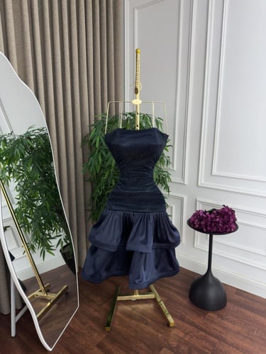 فستان سهرة تفته تطريز كلفة - أزرق كحلي - متجر ونر