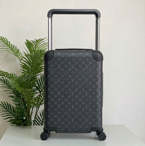 شنطة سفر Louis Vuitton فاخرة 1093