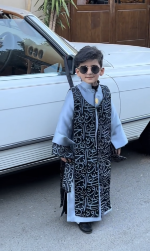 دقلة مع ثوب ولادي الاحرف العربية