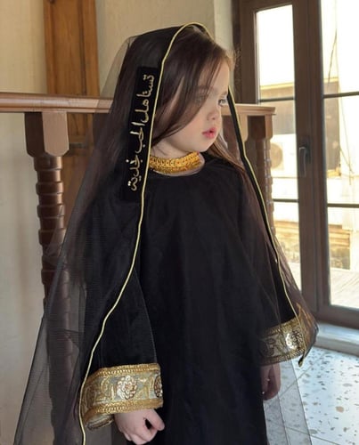 فستان تستاهل الحب نجدية