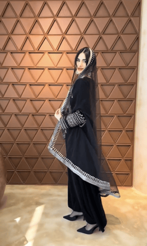 فستان تراثيه انيقه مطرز بنقش تراثي