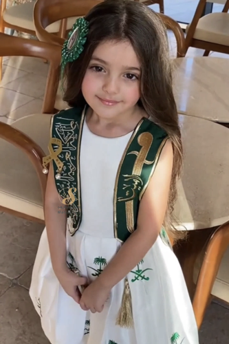 فستان المملكة يوم التاسيس