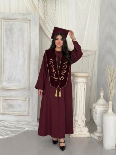عبايه تخرج لون برغندي