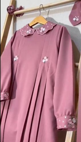 مريول مع تطريز النقش جديد 2025