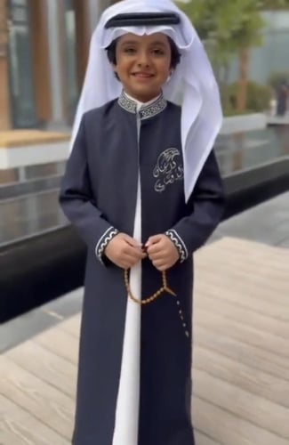 دقله العيد مع تطريز الصقر والاسم