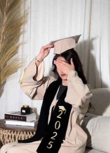 عباية تخرج