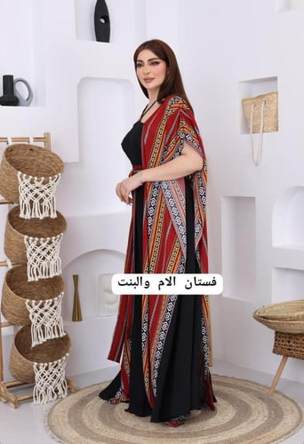 فستان الأم والبنت – تصميم تراثي أنيق