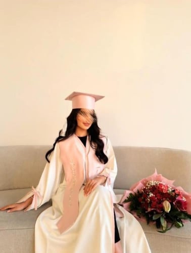 عباية تخرج