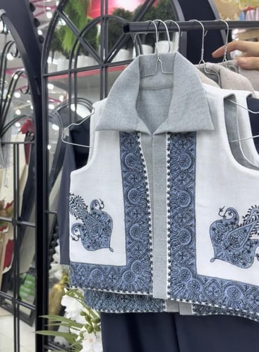 سديري بشكل جديد مع الاسم