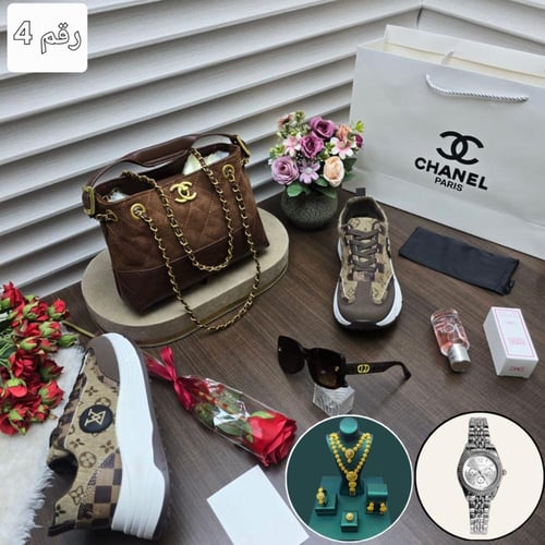 طقم نسائي ماركة شانيل كامل نفس الصورة