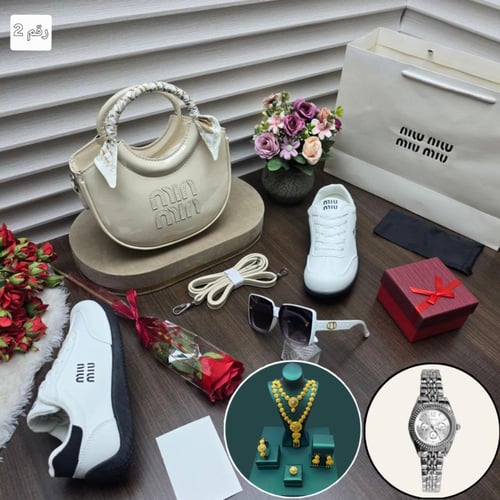 طقم نسائي ماركة ميوميو كامل نفس الصورة